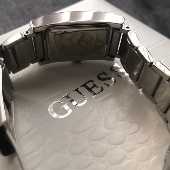 Matching Guess watch - Picture 6 of 8